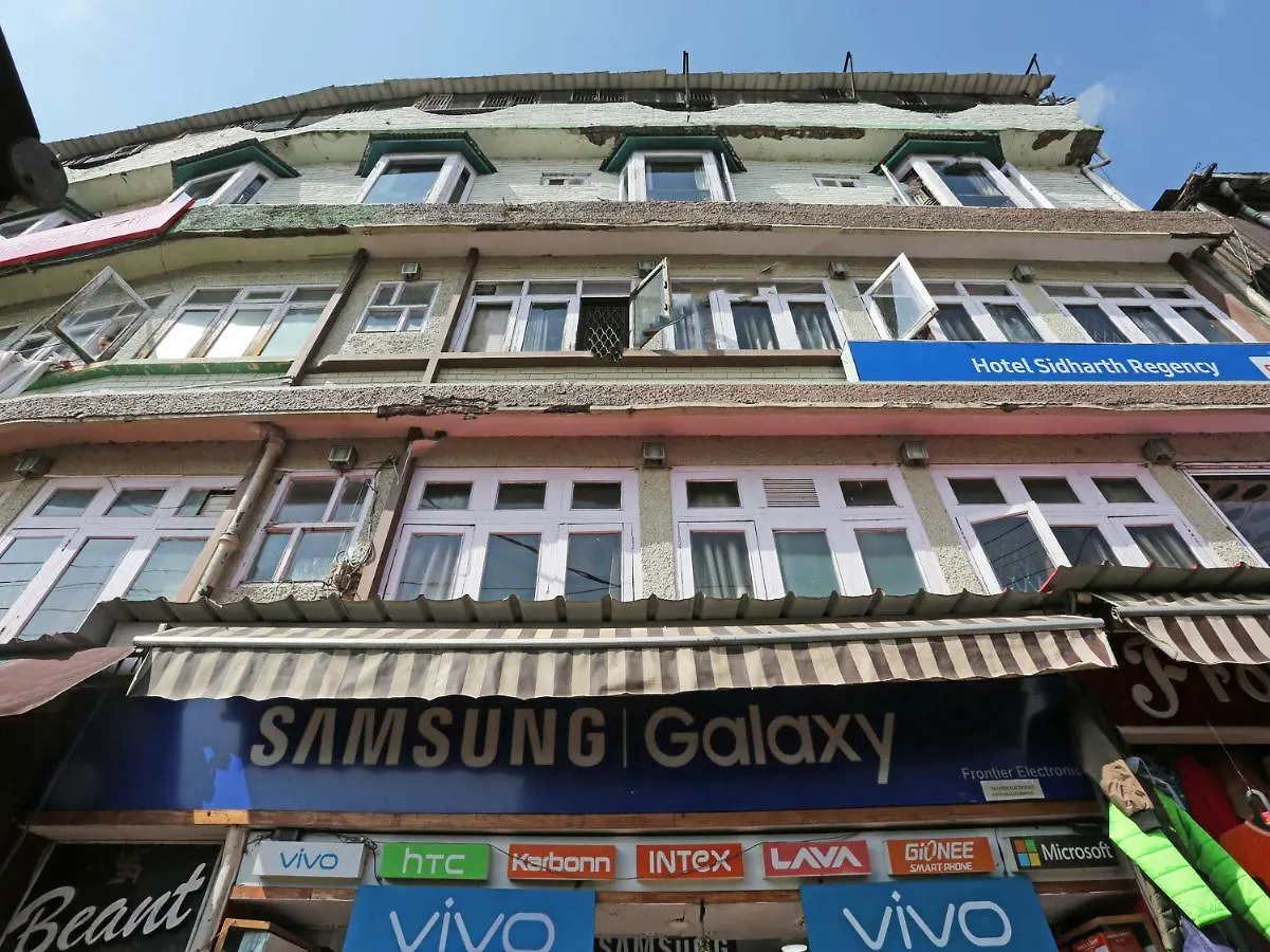 Oyo 27002 Hsr Ram Bazaar Hotel Shimla